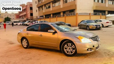 Nissan Altima S 2