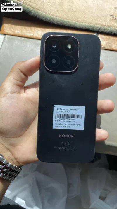 Honor X6 Mobile Phone - Brand New Black with 256GB Storage - little crack on display Condition 2