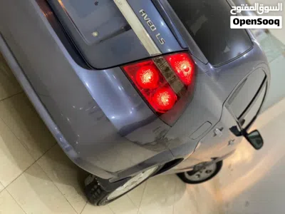 Chevrolet Aveo Base 3