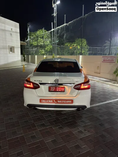 Nissan Altima SV 3
