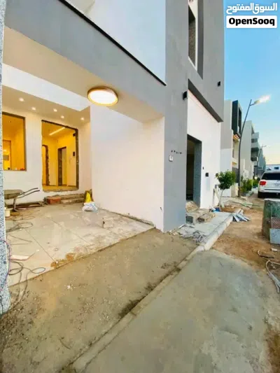 آخرشقة للبيع نص تشطيب الأرض 265م مسقوف 235 السراج طريق المواشي وتشطيب شخصي 2026 2