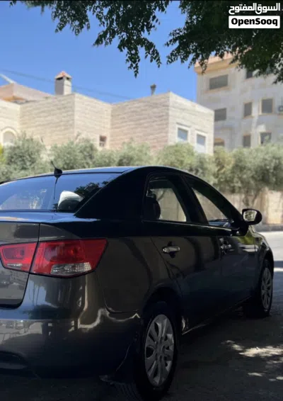 Kia Cerato Standard 4