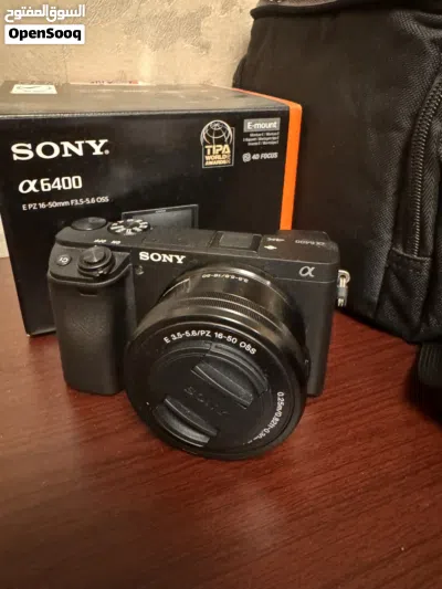 كاميرا Sony A6400 مع عدسة 16-50mm للبيع 2