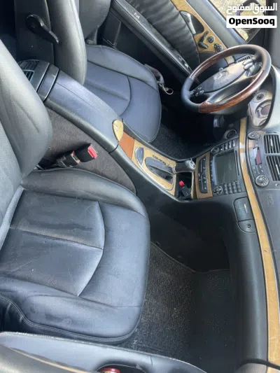 مرسيدس بنز الفئة-E E 300 2