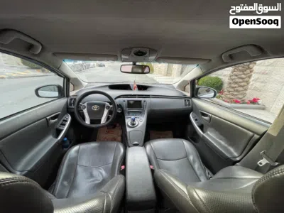 تويوتا بريوس Prius 4