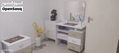 Elegant Queen Size Bed set for sale 4