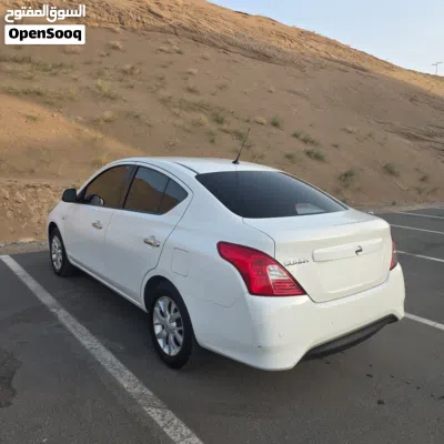 Nissan Sunny SV 4