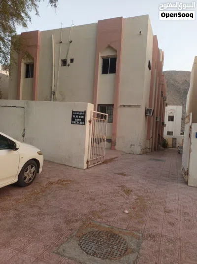 بنايه سكنيه موقع ممتاز في الوادي الكبير 2