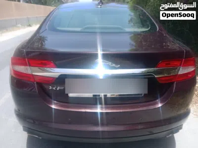 Jaguar XF Luxury 3
