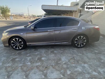 Honda Accord Sport 4