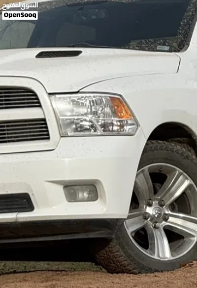 Dodge Ram Laramie 2
