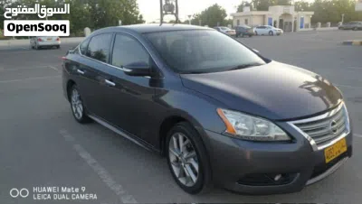 Nissan Sentra SR 4