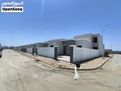بيت في مجمع البلديات التنومة 4
