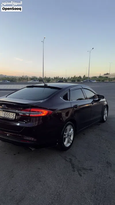 Ford Fusion SE 3