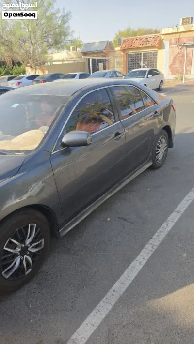 Toyota Camry GL 2