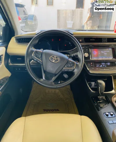 Toyota Avalon XLE 4