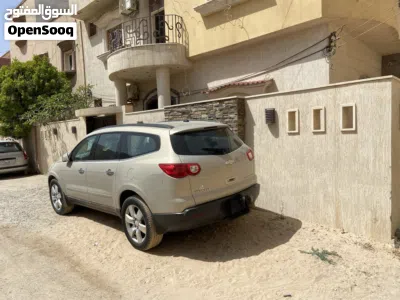 Chevrolet Traverse LT 2