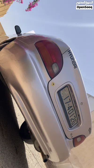Hyundai Accent GLS 4