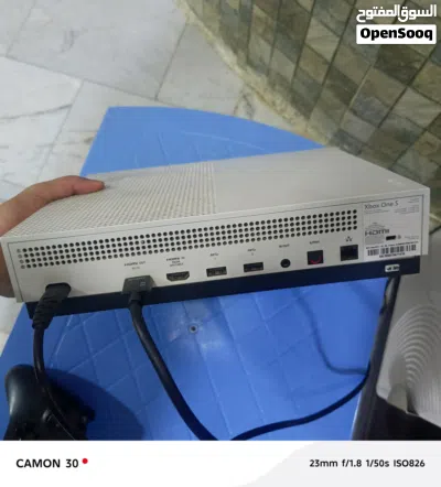 اكس بوكس وان اس سعره 140 بس 3