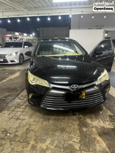 Toyota Camry LE 2