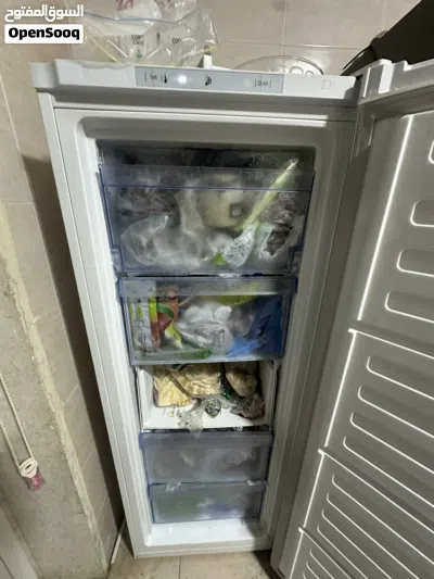 فريزر بيكو 5 ادراج منهم درج خربان استعمال 4 سنين حاله ممتازه نو فروست 225 دينار 2