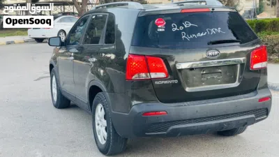 Kia Sorento EX 2