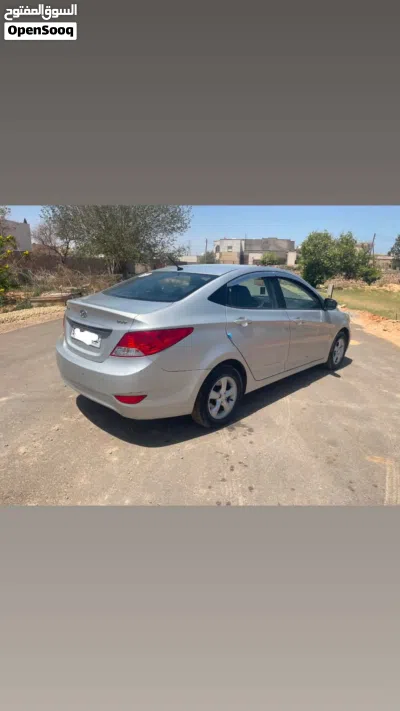 Hyundai Accent GLS 2