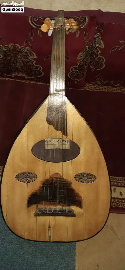 عود عراقي قديم ومميز (لعشاق الطرب الأصيل والأنغام الدافئة) 2