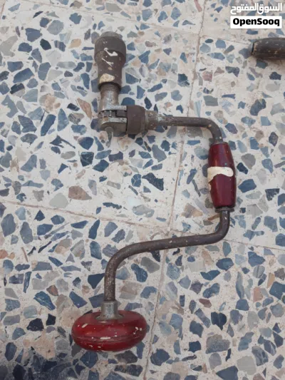 مثقاب يدوي 3