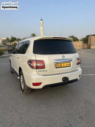 نيسان باترول LE 4