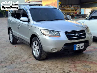 Hyundai Santa Fe Limited 2