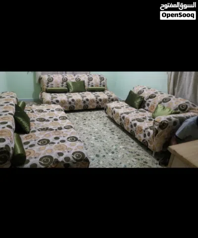 يوجد لدينا شقة مفروشه لايجار جوله الثقافة المثلث الذهبي غرفة نوم مجلس عربي مجلس كنب صاله ثلاثه حماما 2