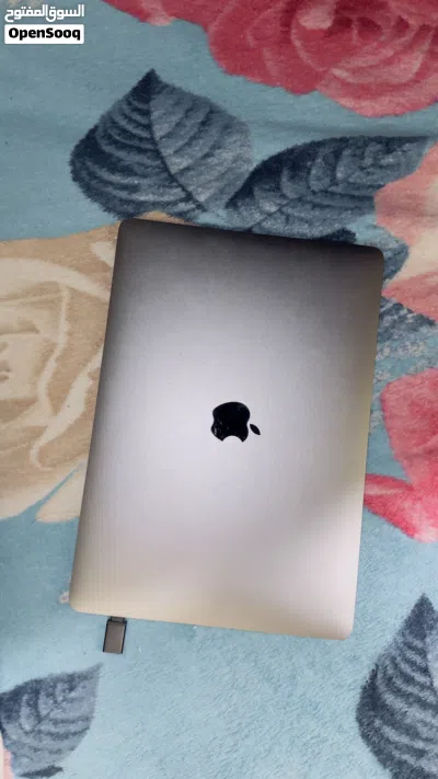 Apple MacBook Pro 2018 (14-inch) Excellent Condition Smooth Performance 4