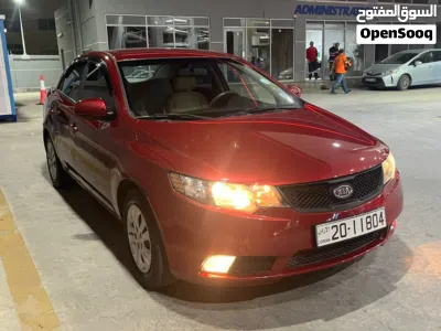 Kia Forte GT 3