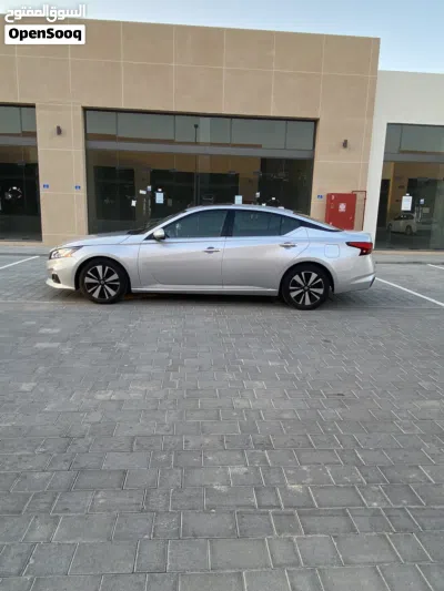 Nissan Altima SL 4