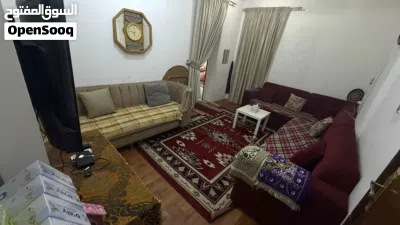 شقة 2 غرفة وصالة وحمام ومطبخ مفروشة بالكامل بخيطان للإيجار المؤقت من 2/7 حتى 24/8 3