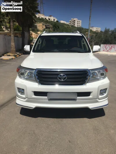 تويوتا لاند كروزر GXR 4