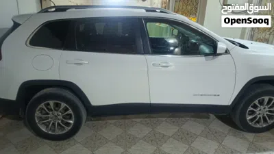 جيب جراند شيروكى Cherokee 4xe 3