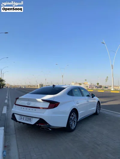 Hyundai Sonata SEL 2