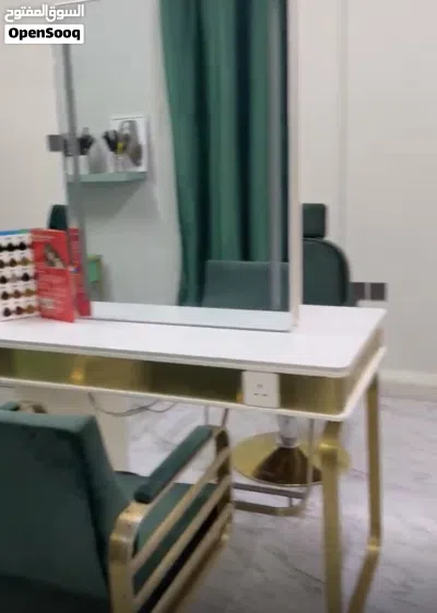 فرصة استثماریة لصالونک الراقي في المعبيله 177m 2