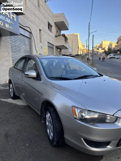 Mitsubishi Lancer Standard 3