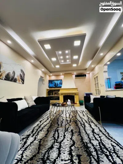 شقة أرضية للبيع في دير غبار ref : 14240 2