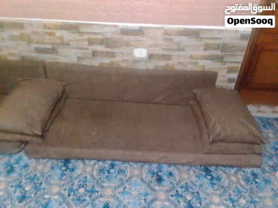 قابل للتفاوض– فرشات بحالة جيدة فرشتين + مسندين+ 6 مخدات الفراش مستعمل استعمال خفيف، ووجه الفرش جديد 2