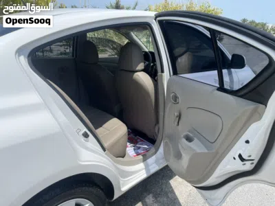 Nissan Sunny Standard 3