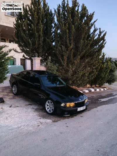 بي ام دبليو الفئة 5 520 3