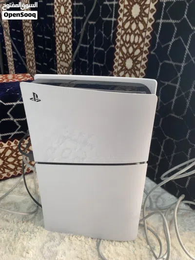 undefined 3