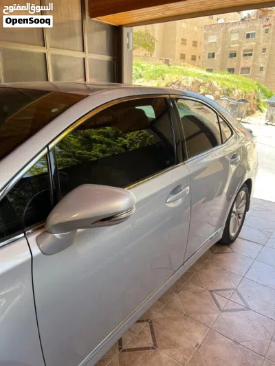 Lexus HS 250h Luxury 3