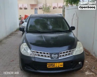 Nissan Tiida 2