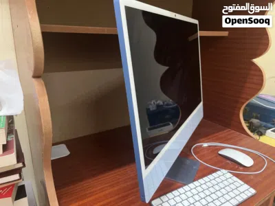 24-inch iMac (used lightly for one year only) with Retina 4.5K display: Apple M4 chip with 10‐core C 2