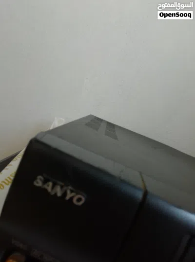 مشغل فيديو شريط كبير شغال نوع SANYo 2